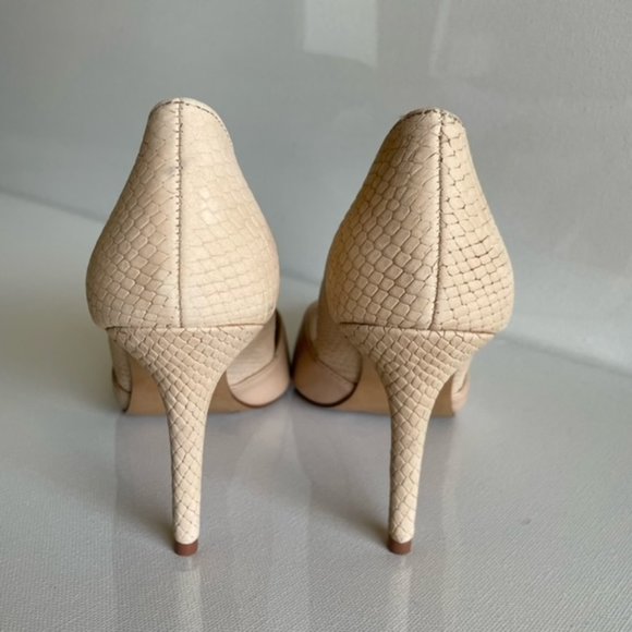 Vince Camuto Tan Closed Toe Snake Embossed Pumps, size 6.5, VP. AIRMOSAH - Picture 6 of 11